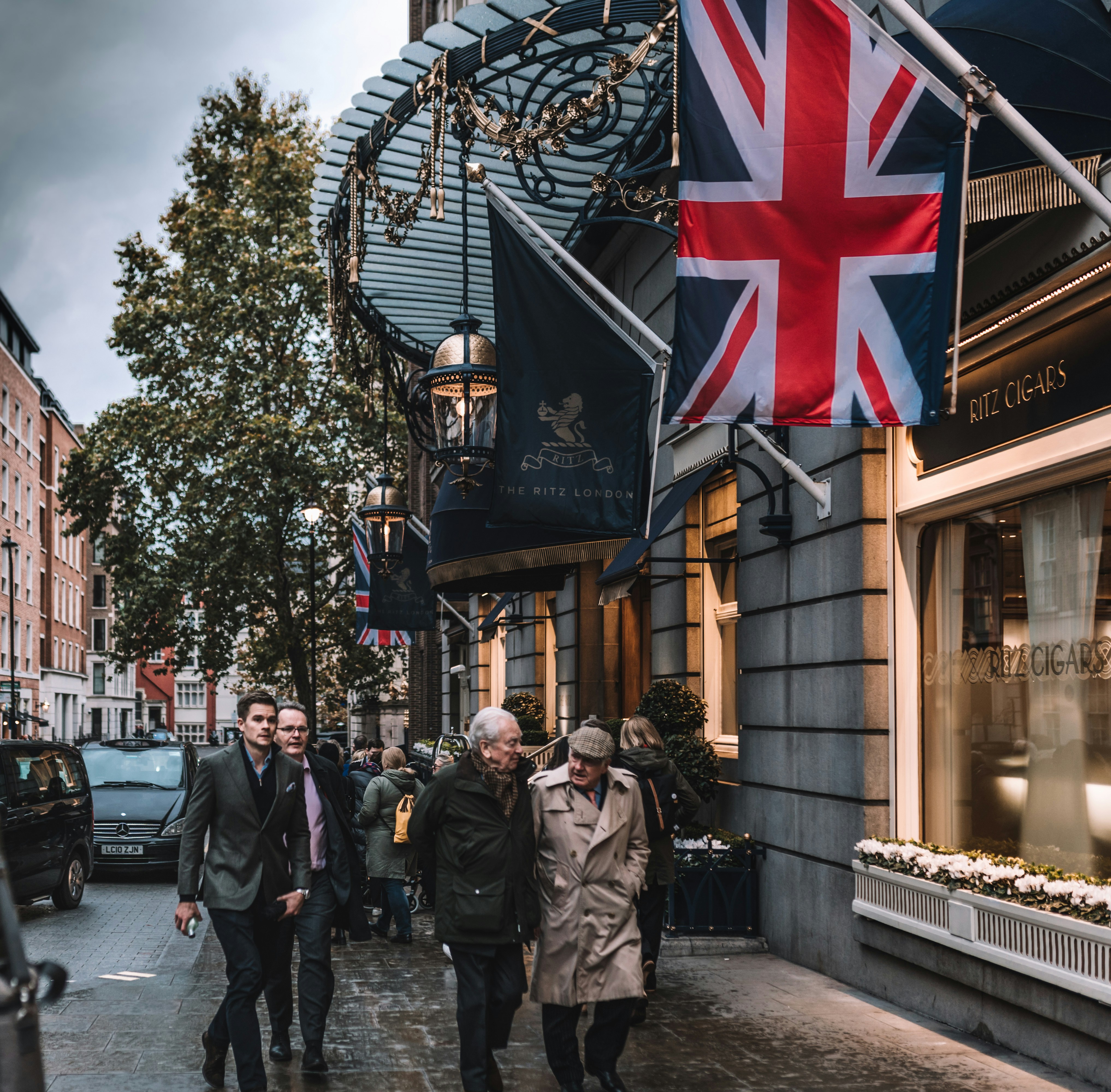 Guided tour of central London